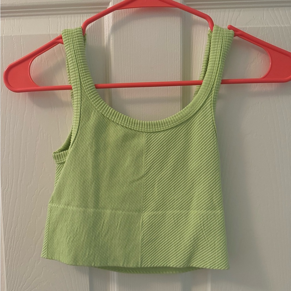 Tillys Sky and Sparrow Tank